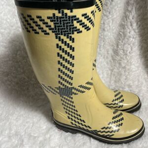 Kate Spade yellow rain boots with black and blue accents design size 7